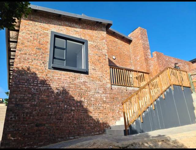 3 BEDROOM HOUSE FOR SALE IN DANA BAY